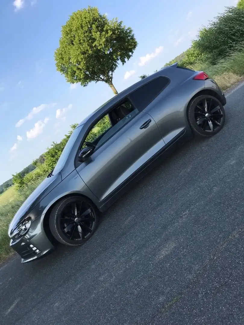 Volkswagen Scirocco Scirocco 2.0 TSI BlueMotion TechnologyClub Šedá - 1