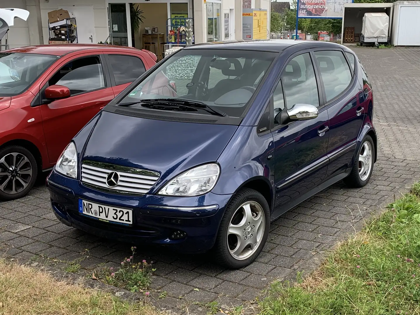 Mercedes-Benz A 190 L Elegance Blauw - 1