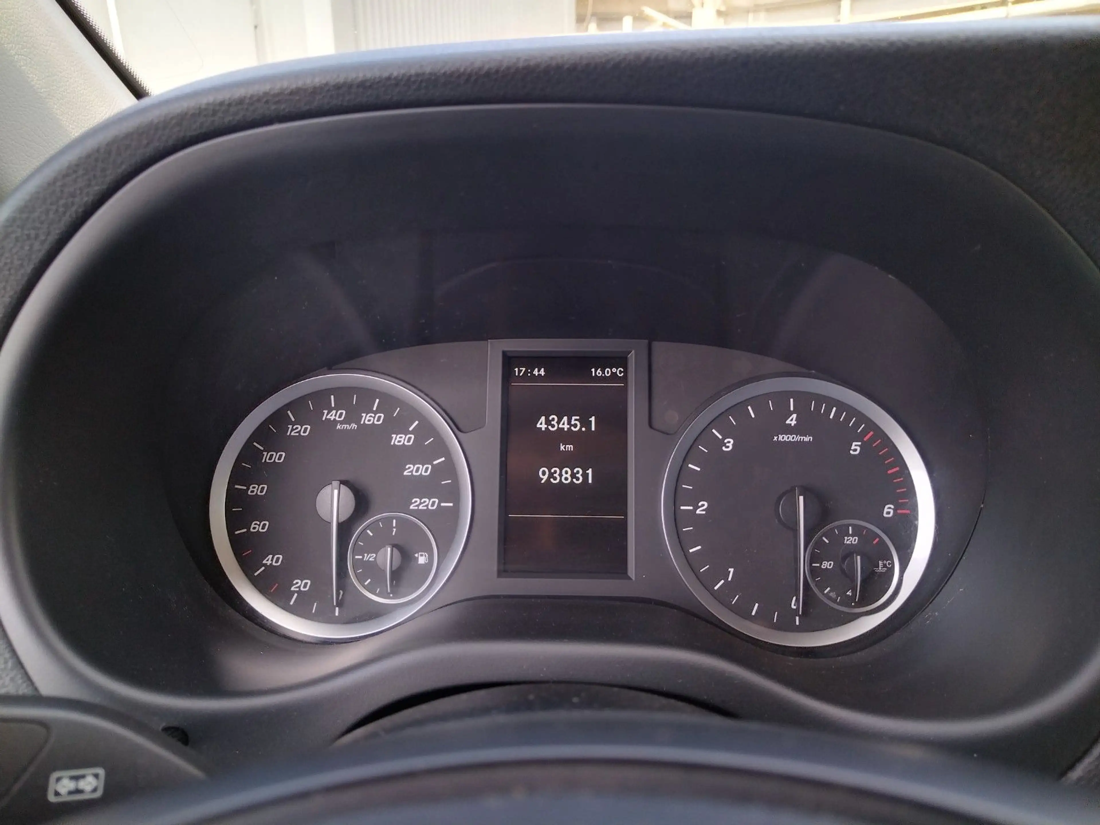 Mercedes-Benz Vito Kasten 109/110/111/114 CDI FWD lang+NAVI+CAM — photo 14
