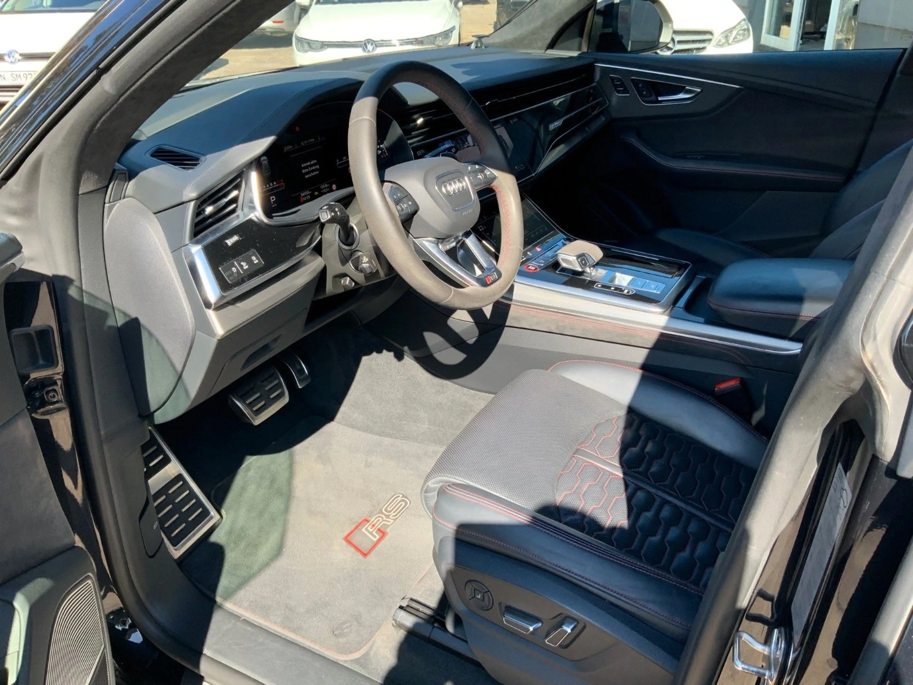 Audi RS Q8 4.0 TFSI quattro Bang & Olufsen VOLL — photo 8