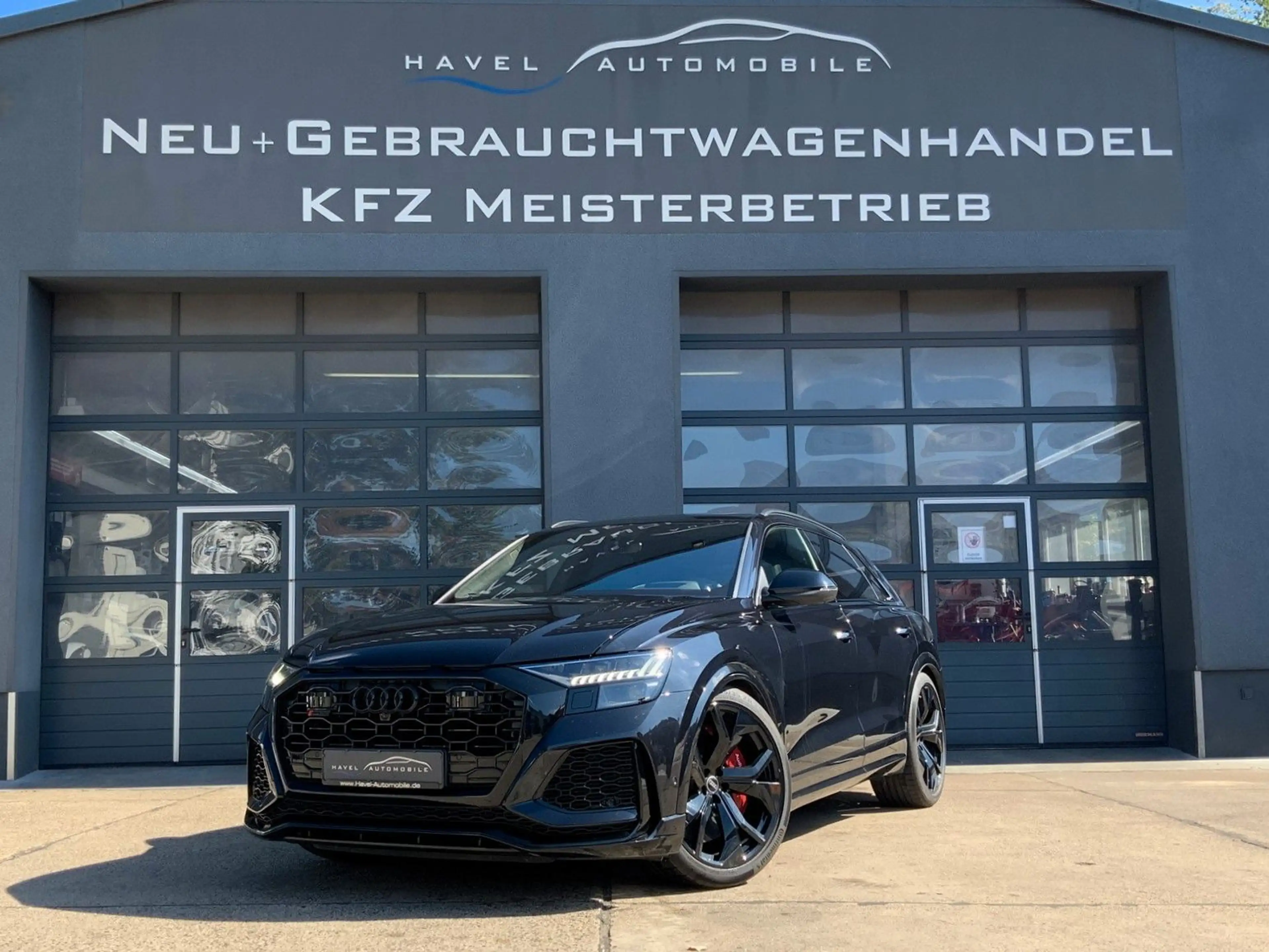 Audi RS Q8 4.0 TFSI quattro Bang & Olufsen VOLL — photo 2