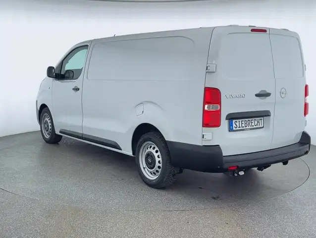 Opel Vivaro view 5