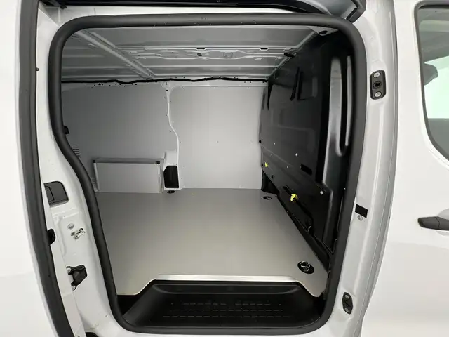 Opel Vivaro view 8