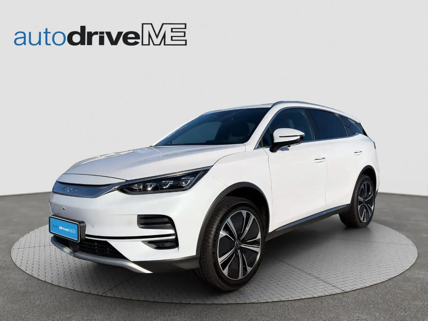 BYD Tang EV 864kW Flagship Weiß - 1