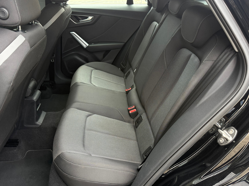 Audi Q2 1.0 TFSI Sport Pro Line, NL Auto, Climate, Trekhaa — photo 5
