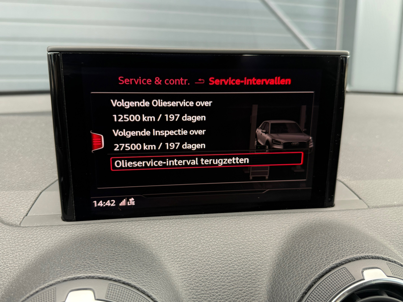 Audi Q2 1.0 TFSI Sport Pro Line, NL Auto, Climate, Trekhaa — photo 19