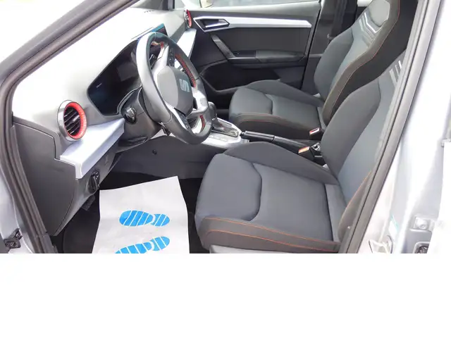Seat Arona view 10