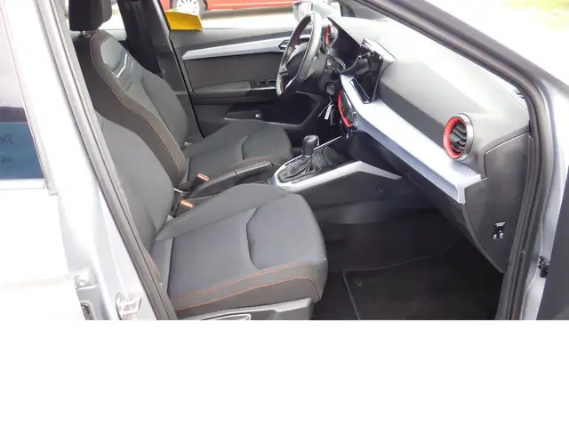 Seat Arona view 11