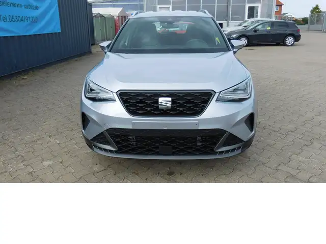 Seat Arona view 3
