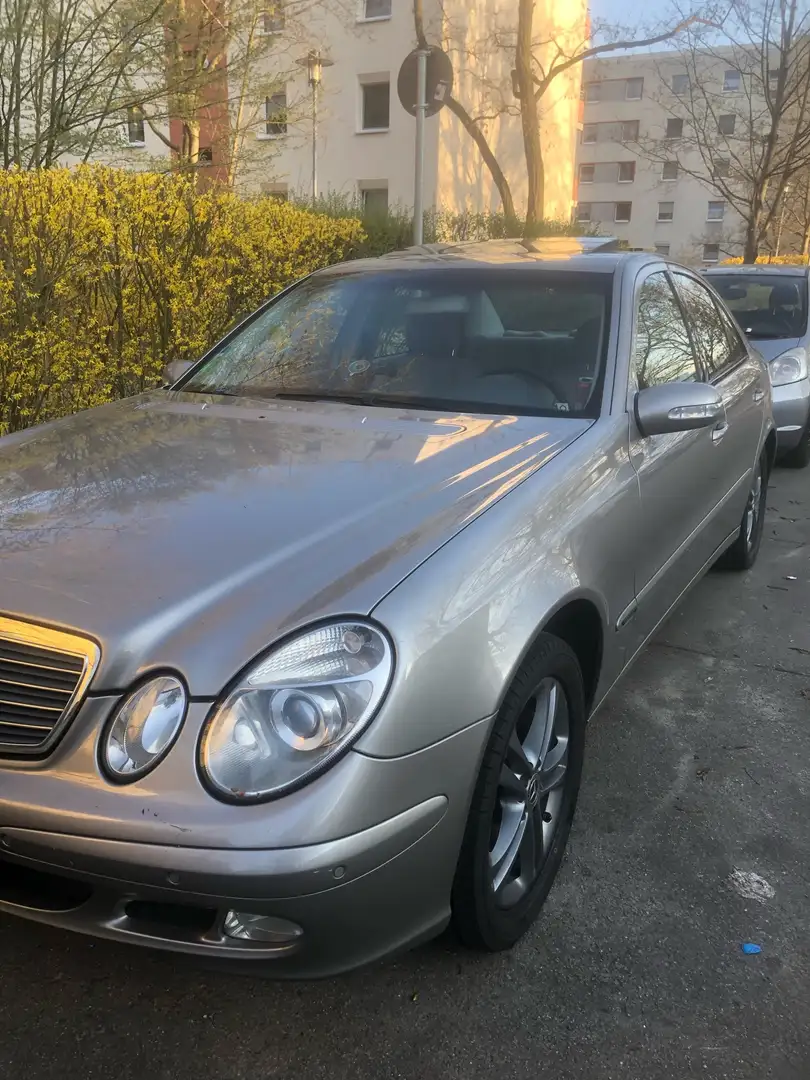 Mercedes-Benz E 200 CDI Automatik Classic - 2