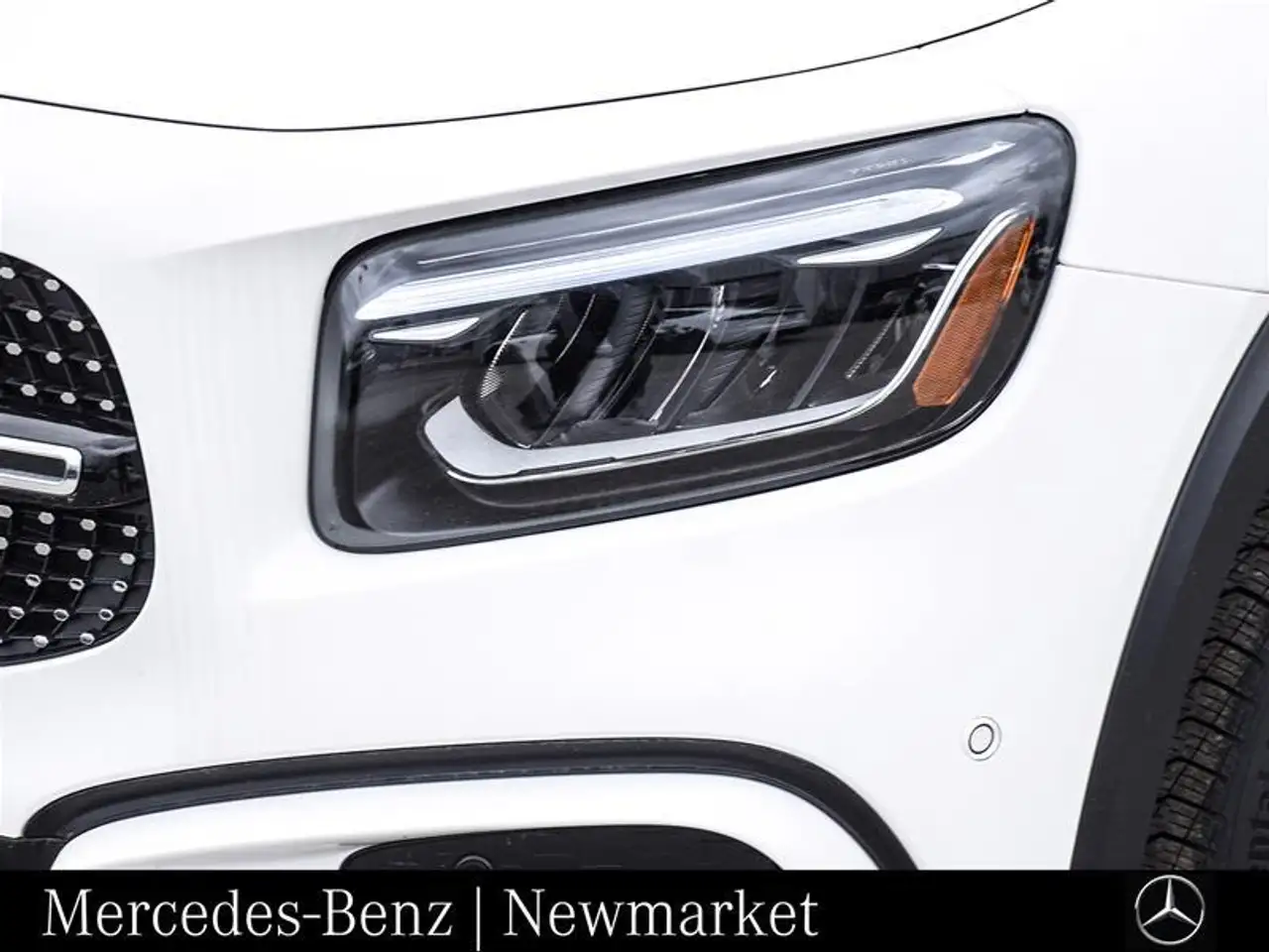 Mercedes-Benz GLB снимка Mercedes-Benz GLB