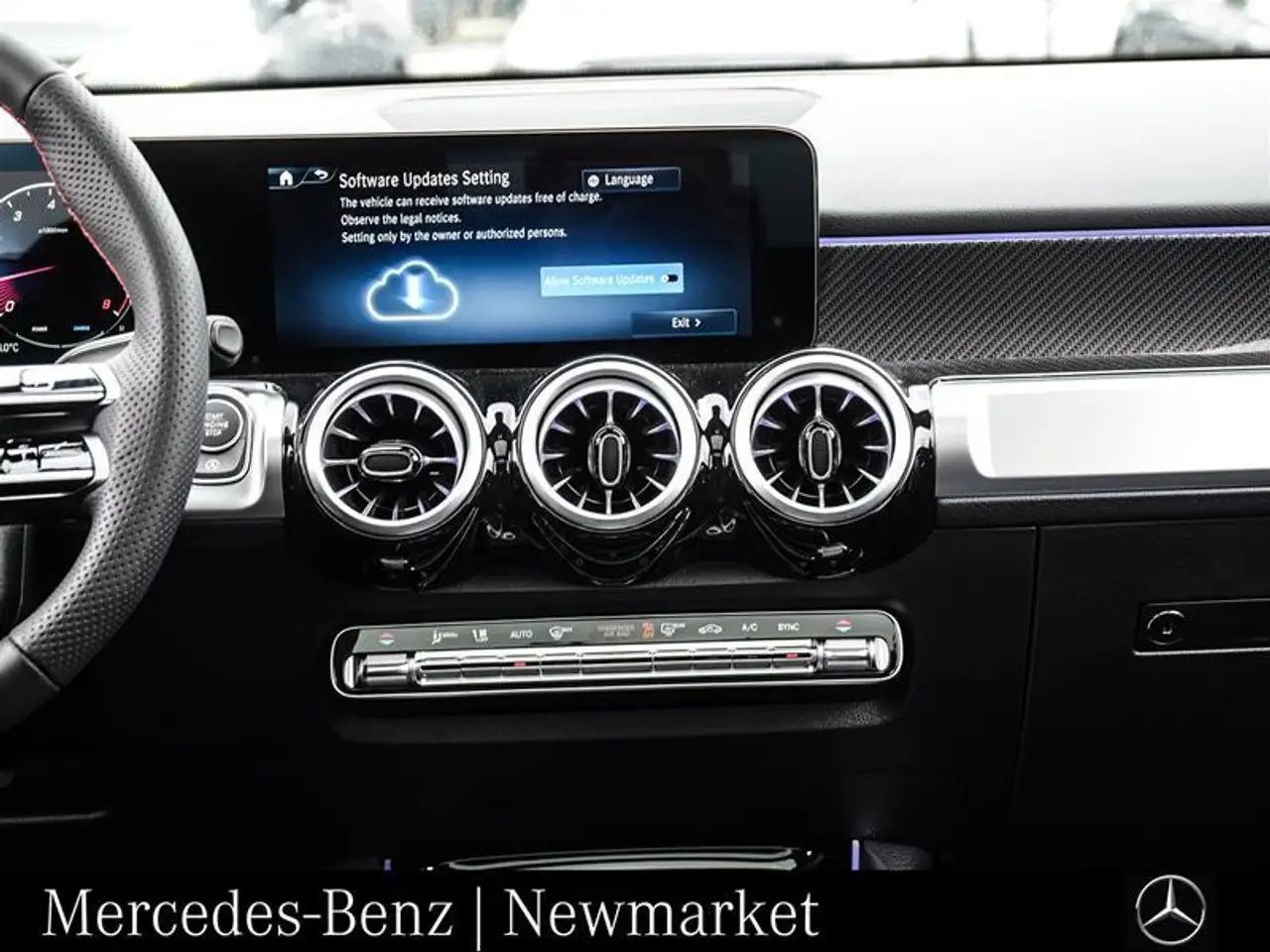 Mercedes-Benz GLB снимка Mercedes-Benz GLB