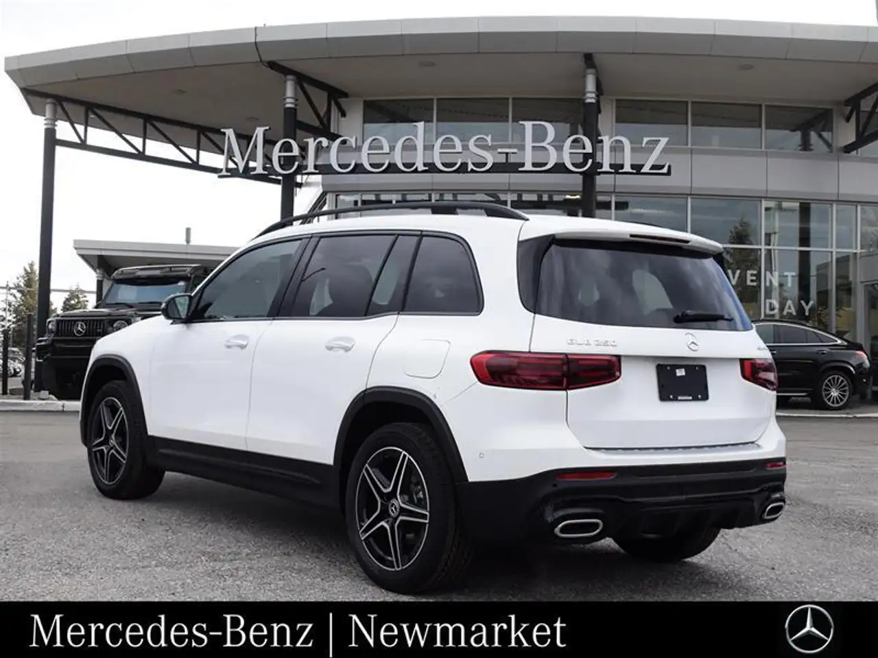 Mercedes-Benz GLB снимка Mercedes-Benz GLB