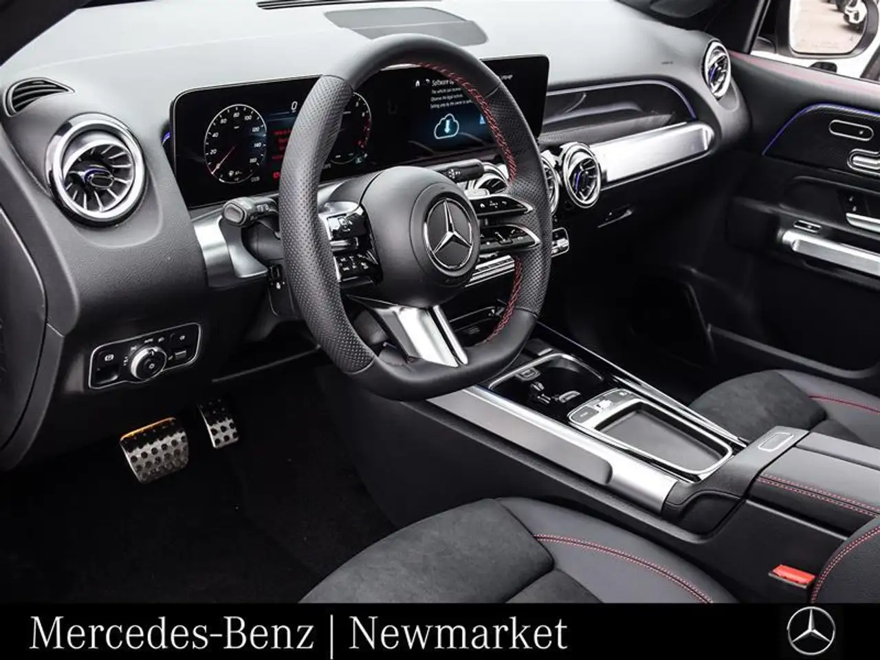 Mercedes-Benz GLB снимка Mercedes-Benz GLB