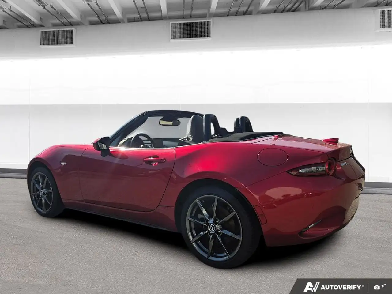 Mazda MX-5 Miata fotografie Mazda MX-5 Miata
