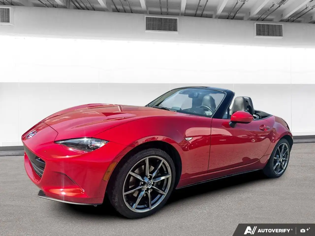 Mazda MX-5 Miata fotografie Mazda MX-5 Miata