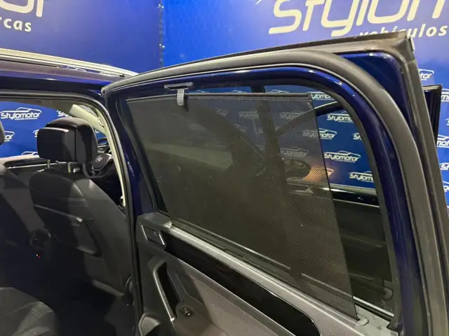 Volkswagen Touran view 14