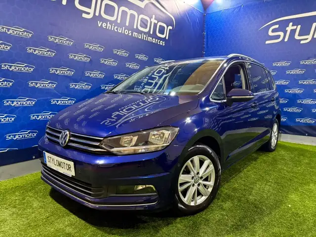 Volkswagen Touran main image