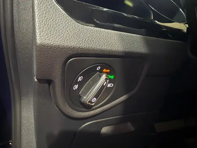 Volkswagen Touran view 7