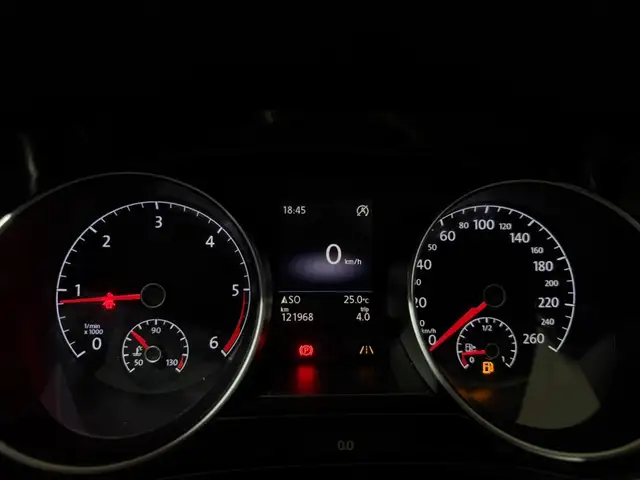 Volkswagen Touran view 6