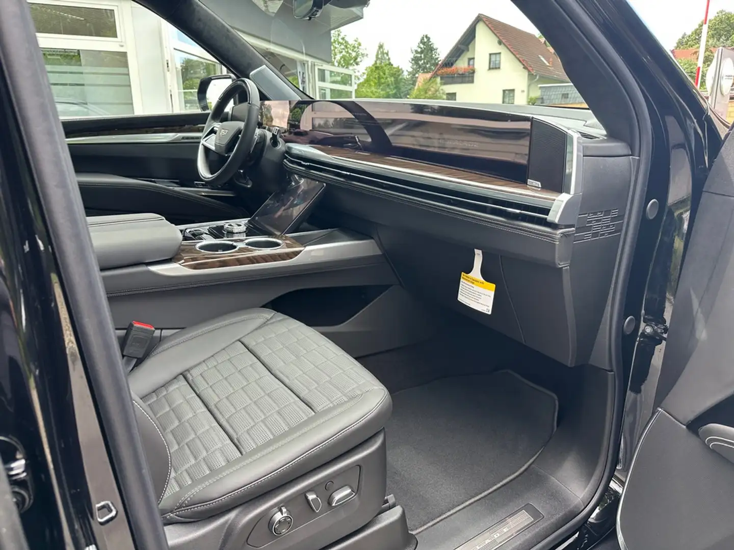 Cadillac Escalade ESV Sport Platinum 2026 Nero - 2