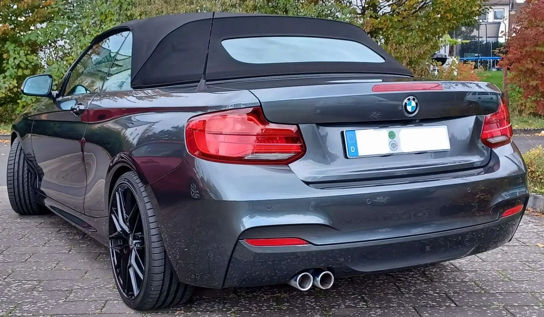BMW 230 i Cabrio Aut. M-Sport, H&K Surround, NaviProf Grijs - 2