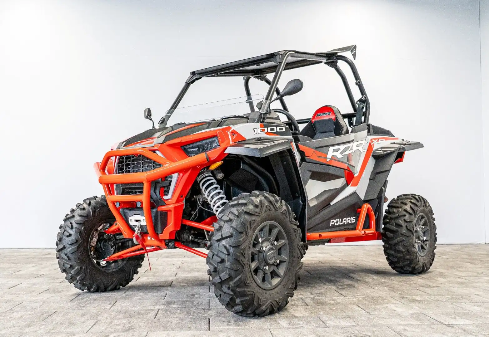 Polaris RZR XP 1000 Rood - 2