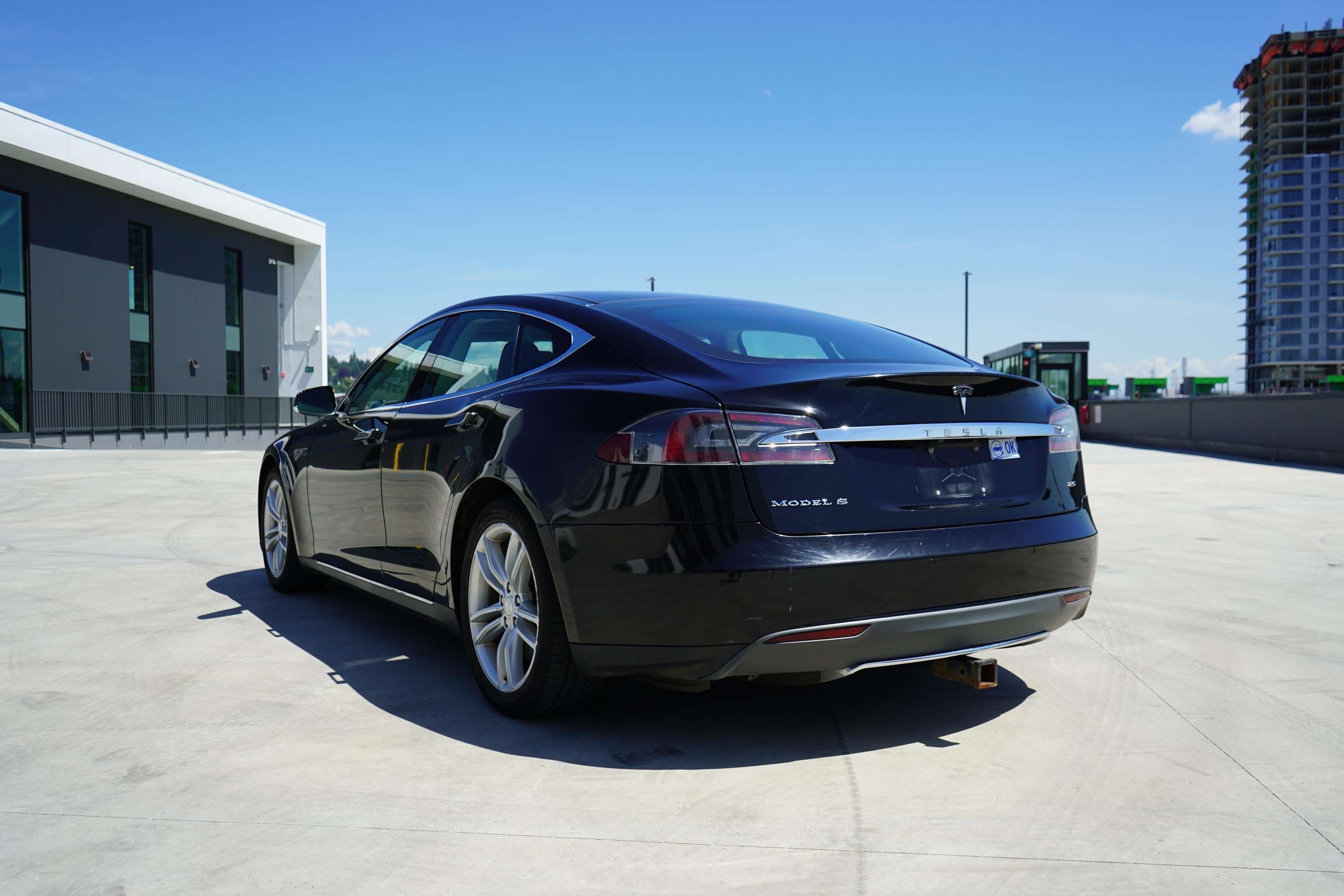 2014 Tesla Model S 4dr Sdn Performance alt 4