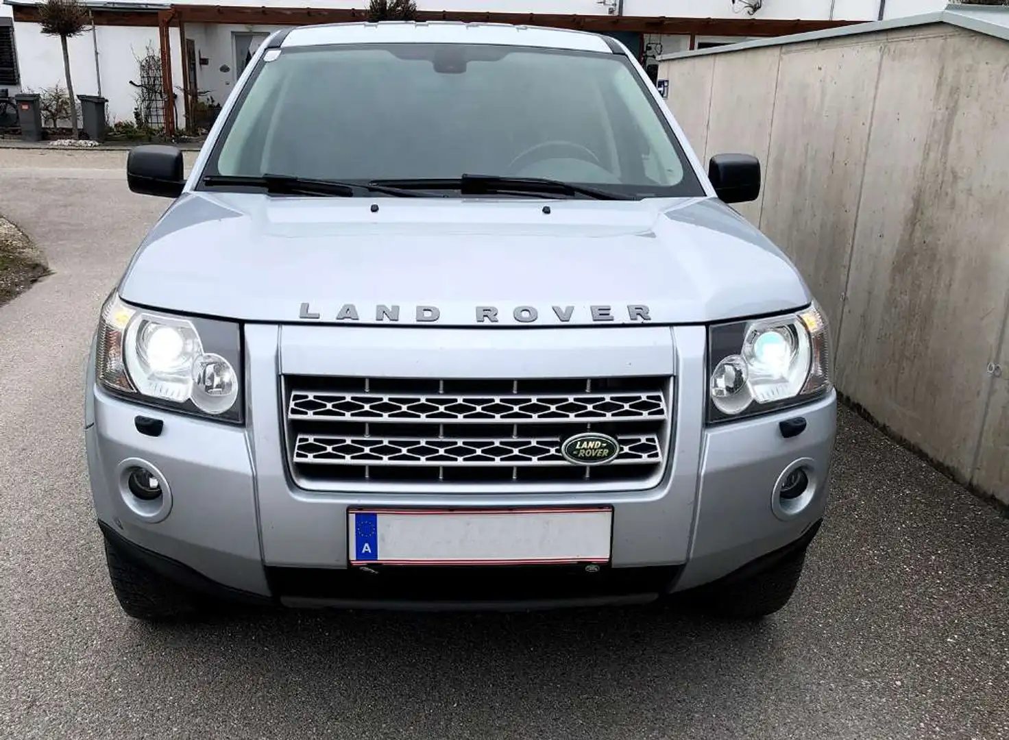 Land Rover Freelander Freelander 2,2 Td4 E Aut. E Silber - 2