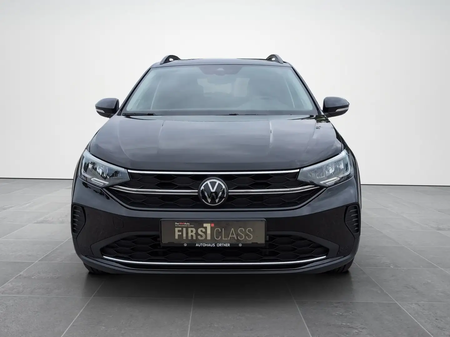 Volkswagen Taigo Life TSI Schwarz - 2