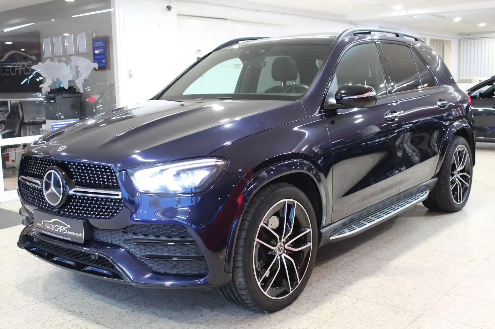 Mercedes-Benz GLE 350 d 4Matic"AMG-LINE"22"360°"Airmatic"Panor Blauw - 2