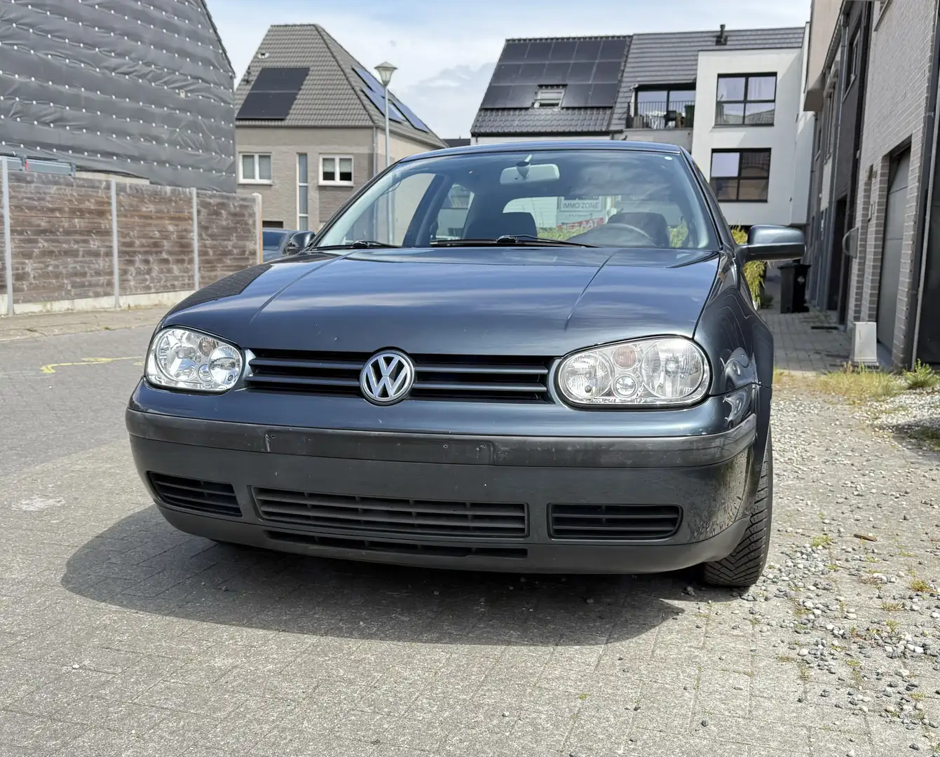 Volkswagen Golf 1.6 16v Gris - 1