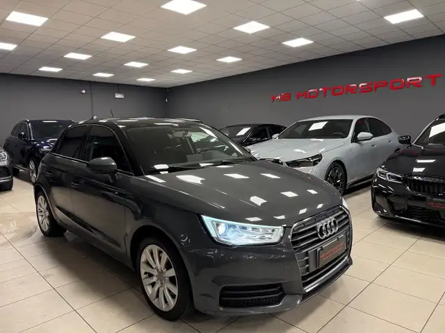 Audi A1 A1 Sportback 1.6 tdi Sport