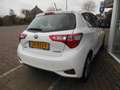 Toyota Yaris 1.5 Hybrid Energy Plus 12 maanden Bovag garantie White - thumbnail 4