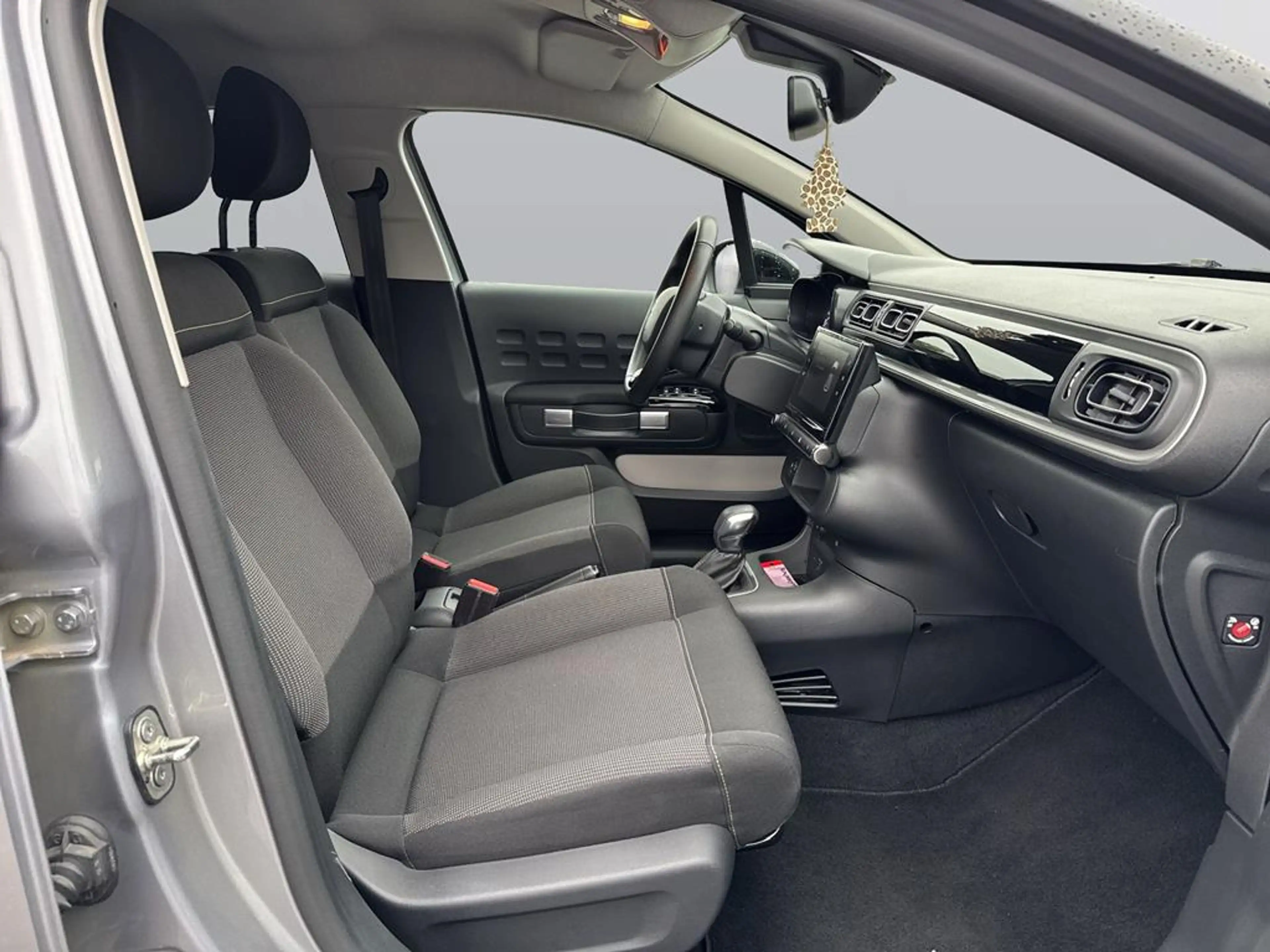 Citroen C3 PureTech 110 EAT6 Max S/S — photo 13