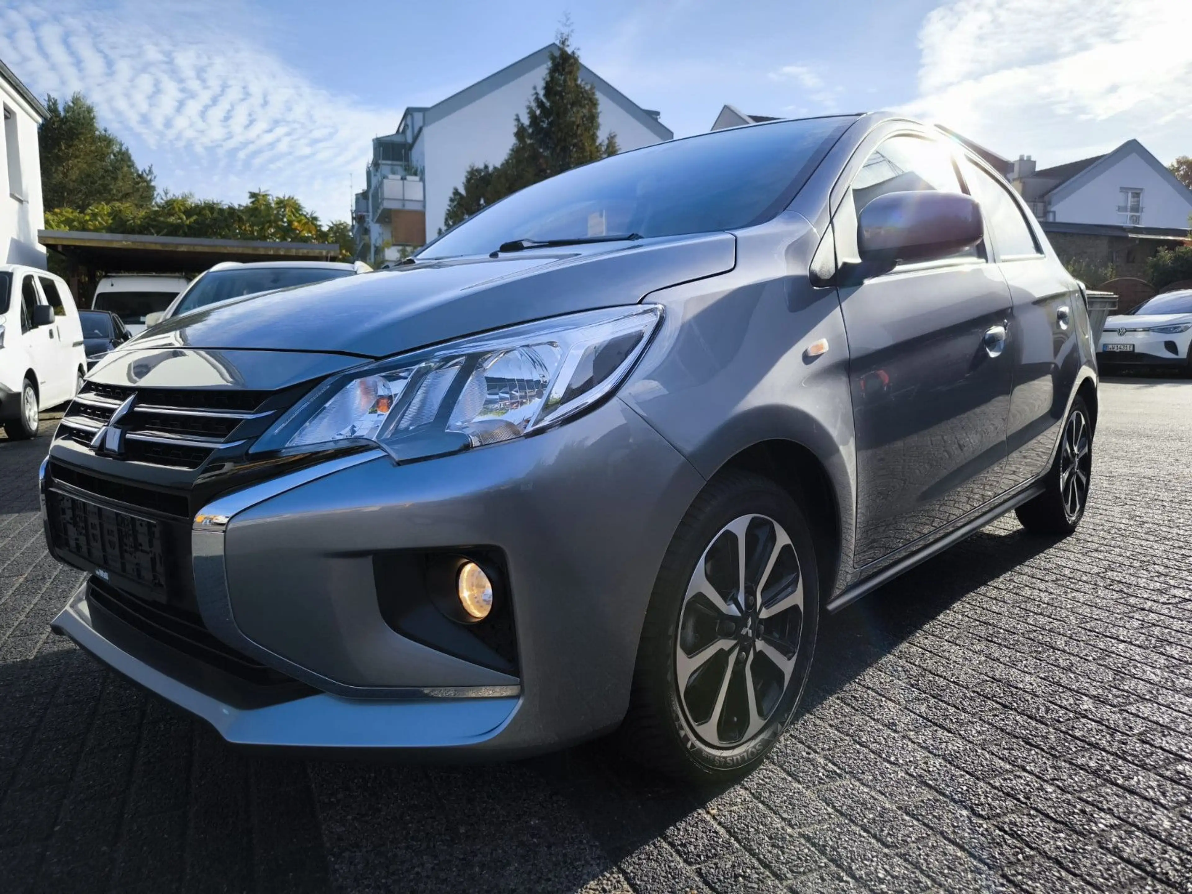 Mitsubishi Space Star AS&G 1.2 CVT Select+NAVI+KAMERA+SITZH — photo 4
