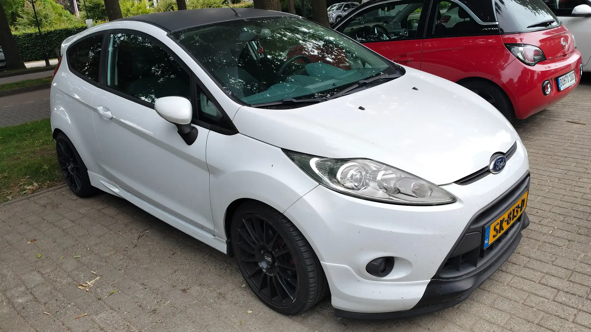 Ford Fiesta Fiesta 1.6 Sport Wit - 1