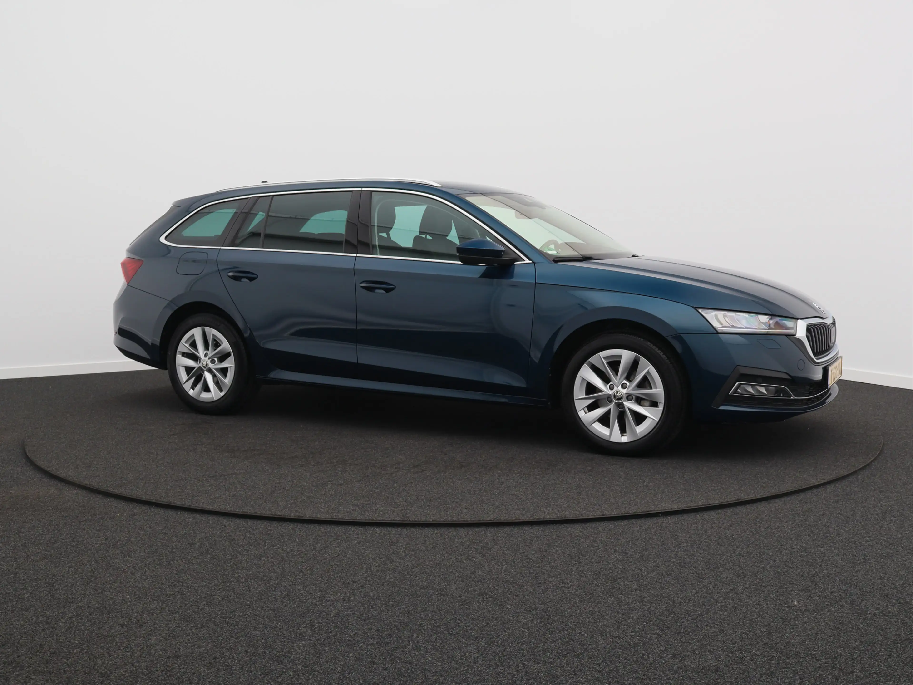 Skoda Octavia Combi 1.5 e-TSI Business Edition Plus/ mooie auto! — photo 22