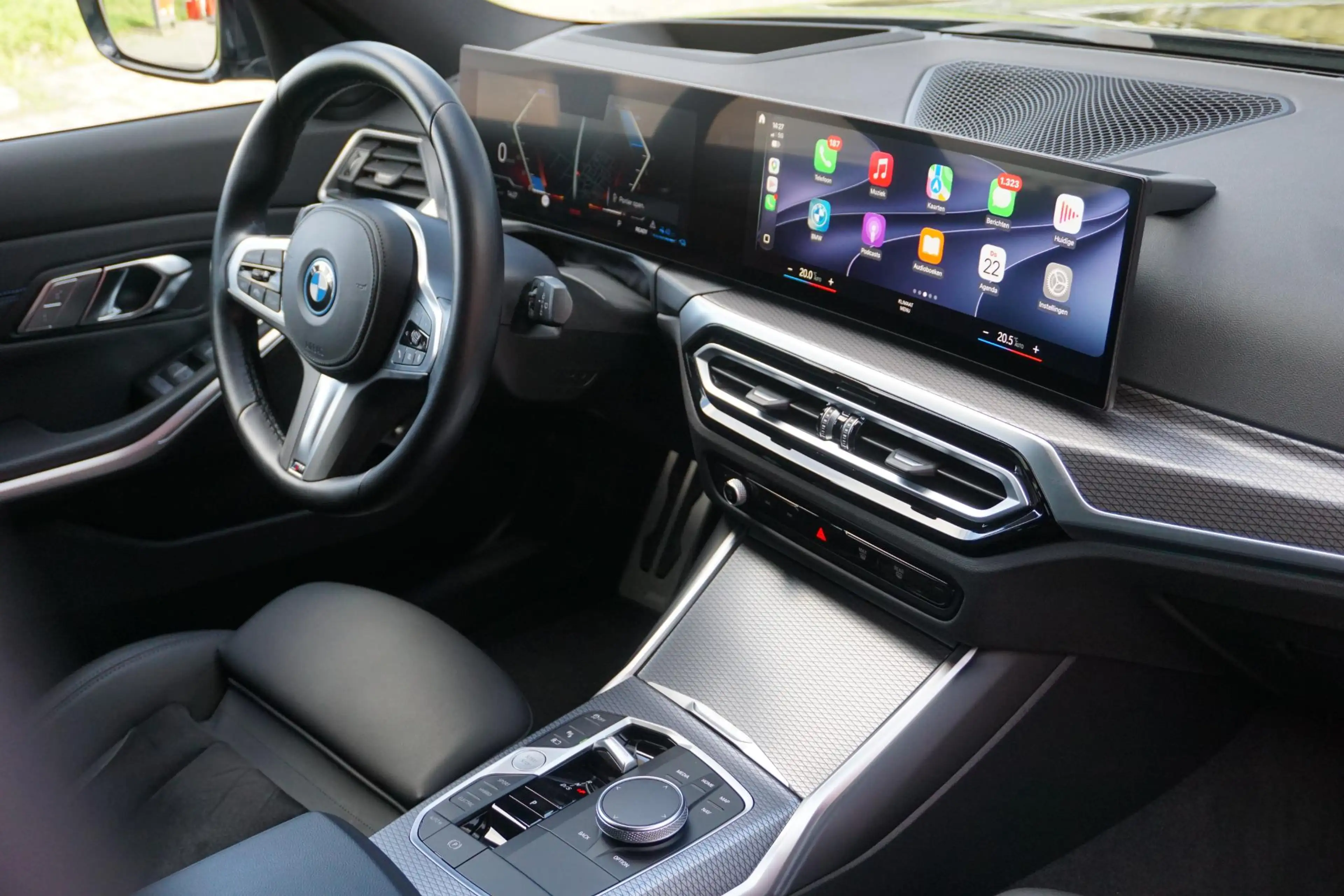 BMW 320 3-serie Touring 320e High Executive | M-pakket | 9 — photo 10