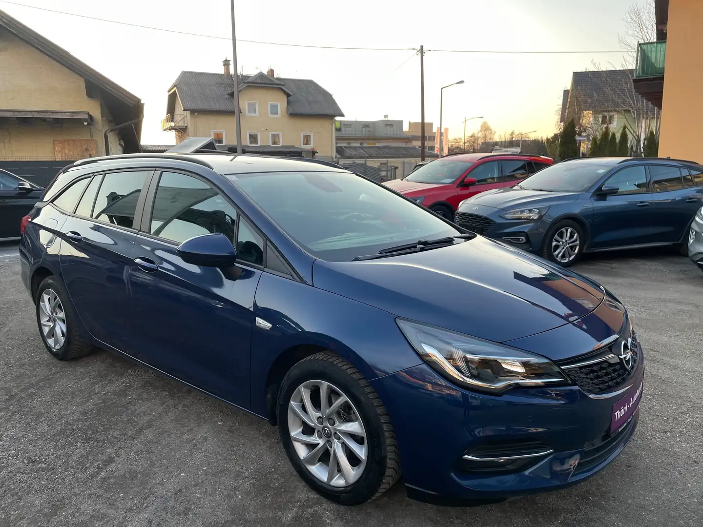 Opel Astra ST 1,2 Turbo Direct Inj.,*LED, Sitzhzg., Tempomat* Blau - 1