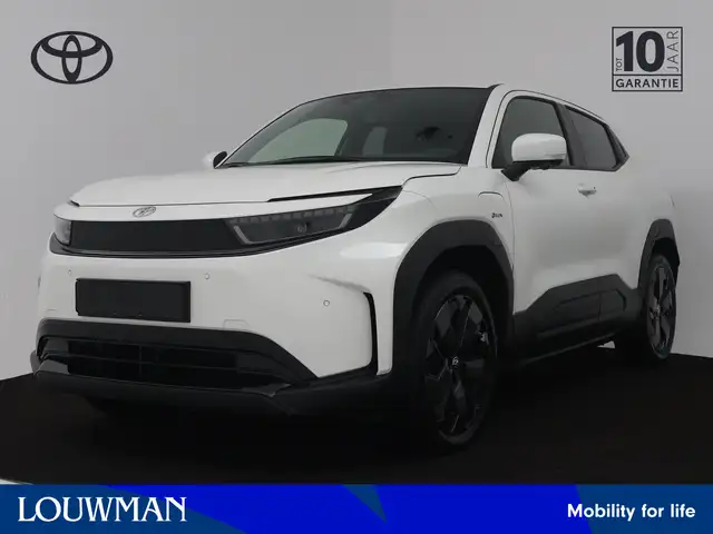 Toyota Urban Cruiser Executive 61 kWh