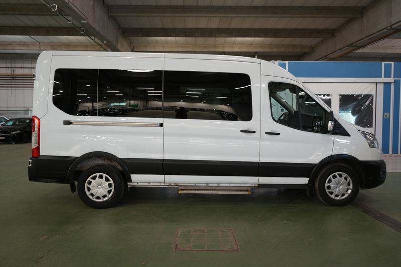 Ford Transit 2.0 TDCi Trend 9Pl. Lift handi LEDER/CUIR GPS PDC — photo 10