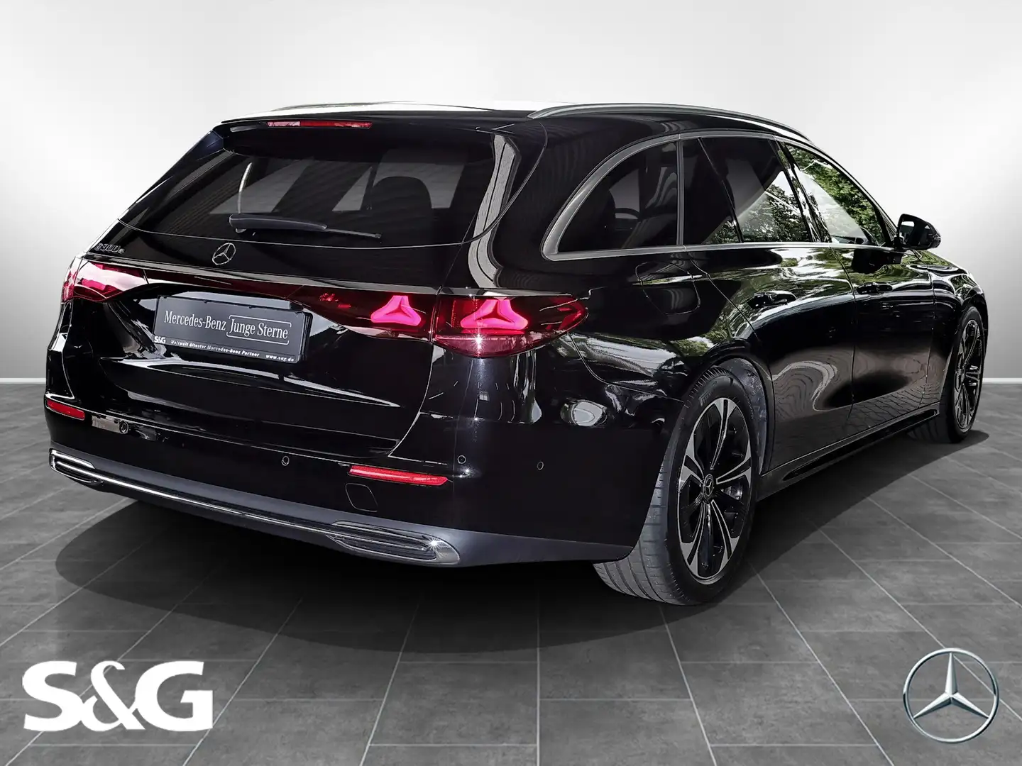 Mercedes-Benz E 300 e T Avantgarde 360°+DIGITALLIGHT+19 ZOLL Schwarz - 2