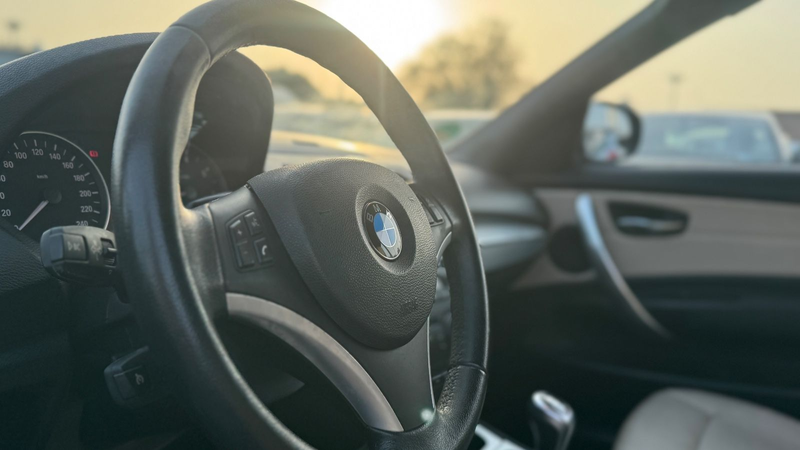 BMW 118 i Cabrio| KLIMA | LEDER | 96.540KM |PDC | TÜV — photo 10