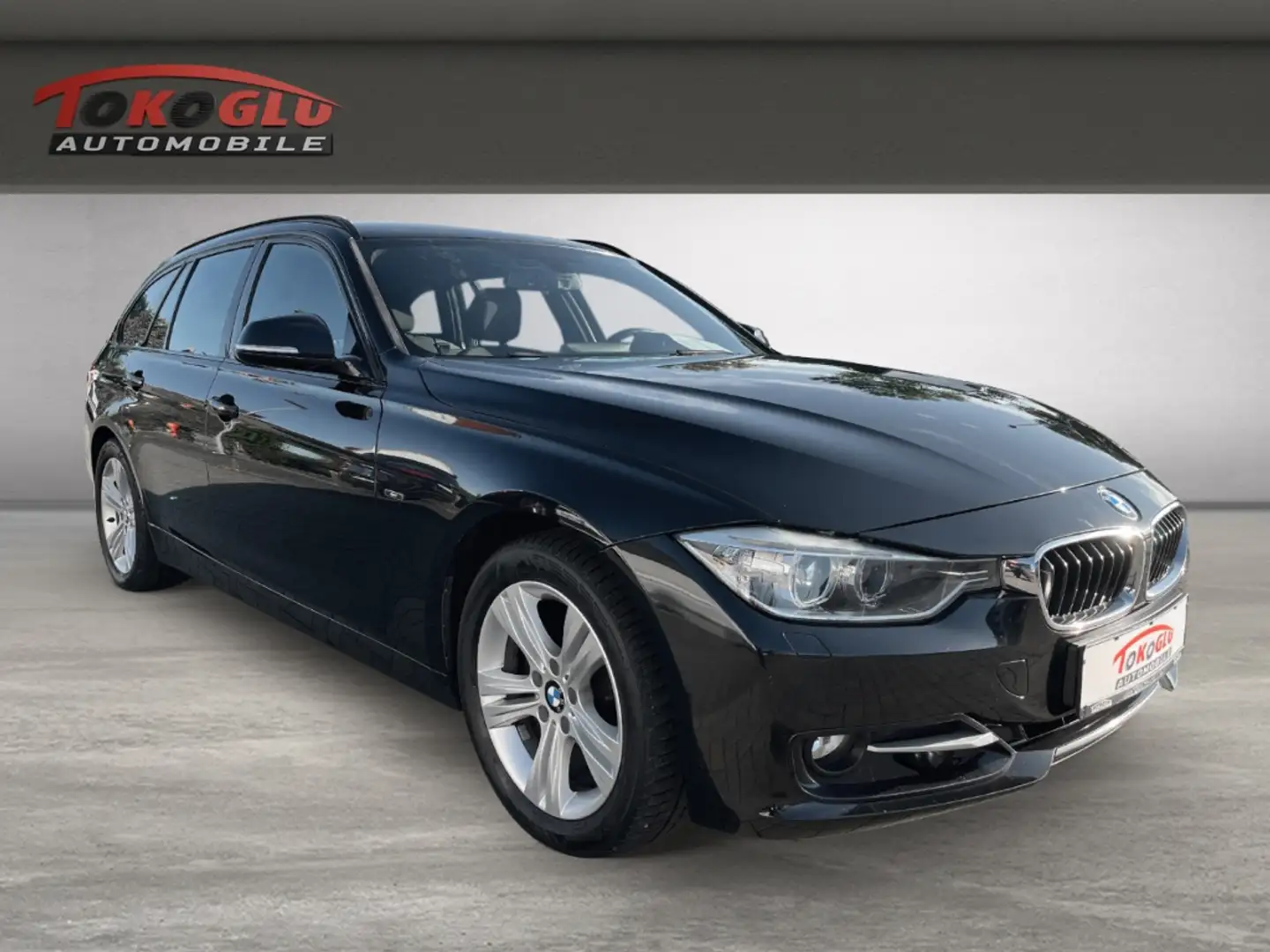 BMW 316 i Touring Navi Bi-Xenon El. Heckklappe Mehrzonenkl Schwarz - 1