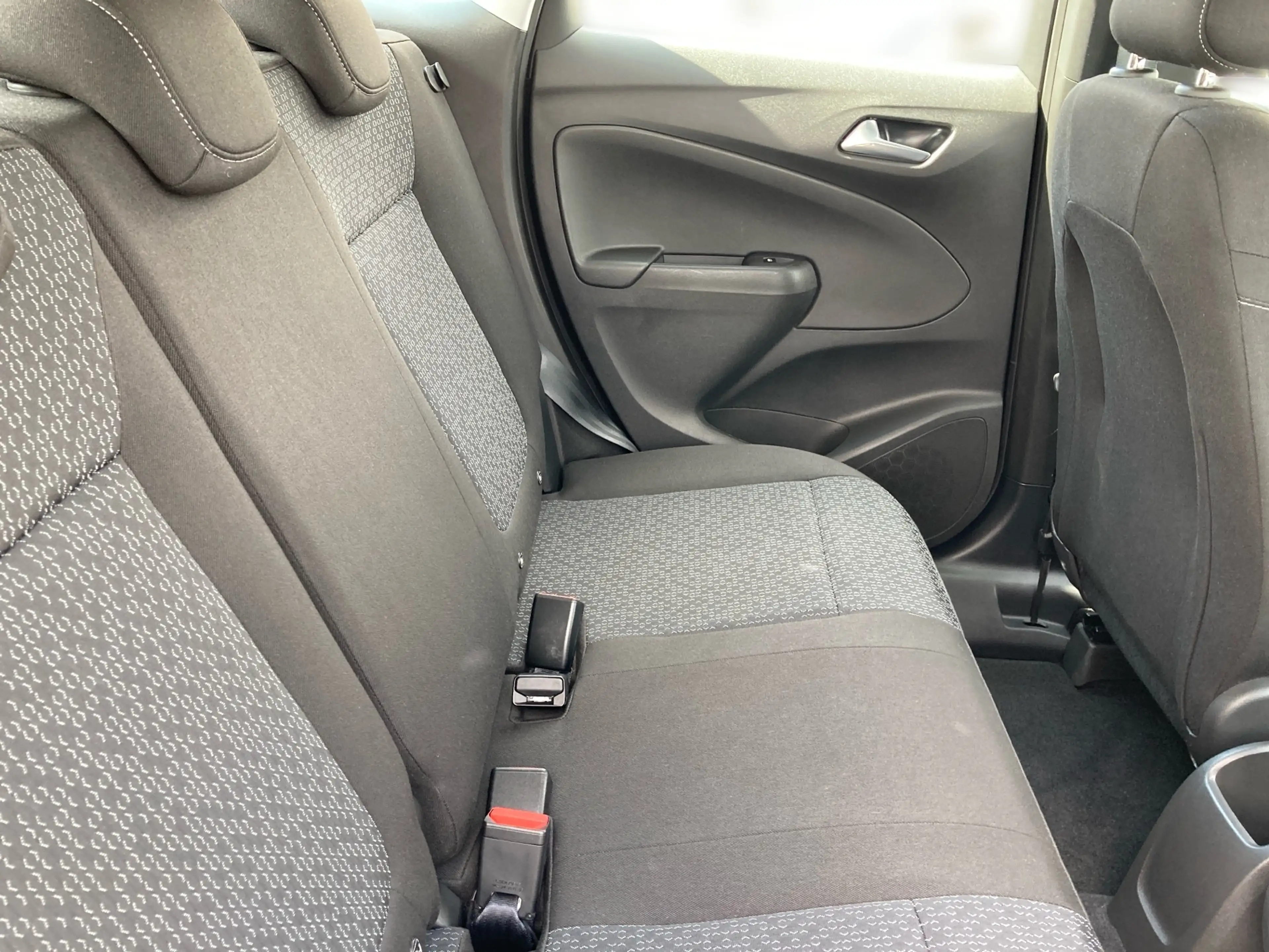 Opel Crossland 1.2 Turbo Elegance Kamera+LED+Navi+LM — photo 11
