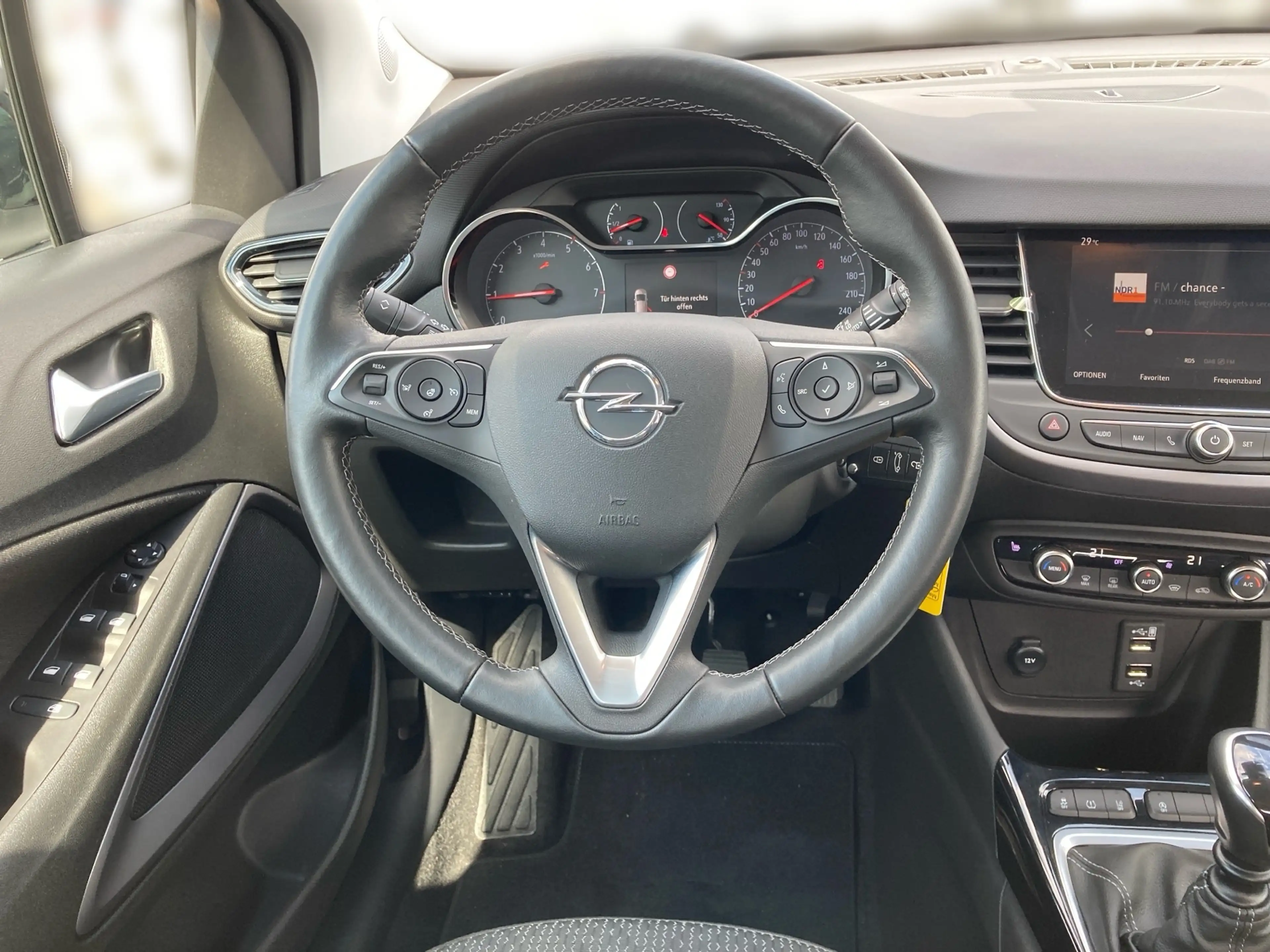Opel Crossland 1.2 Turbo Elegance Kamera+LED+Navi+LM — photo 9