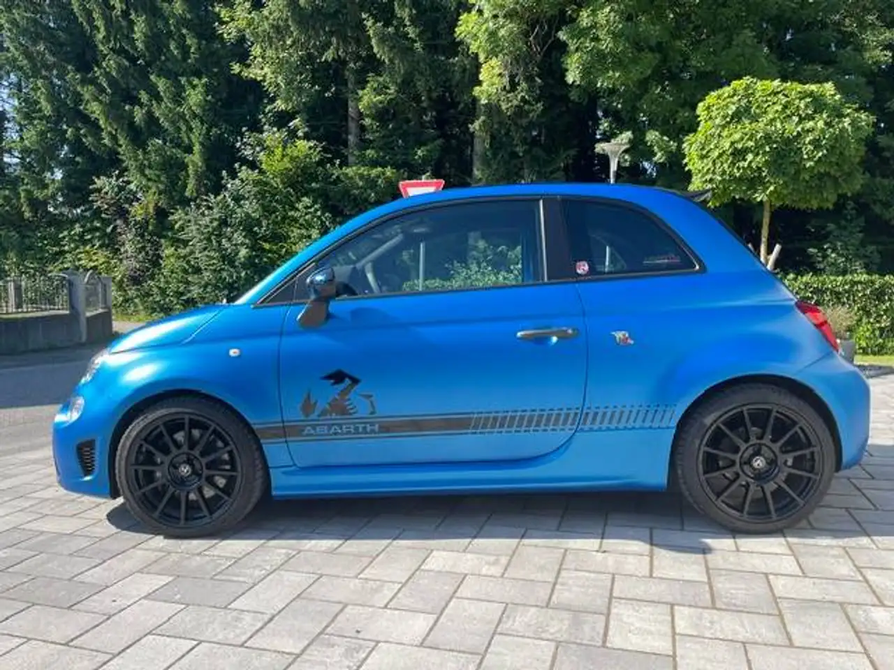Abarth 695C 2022