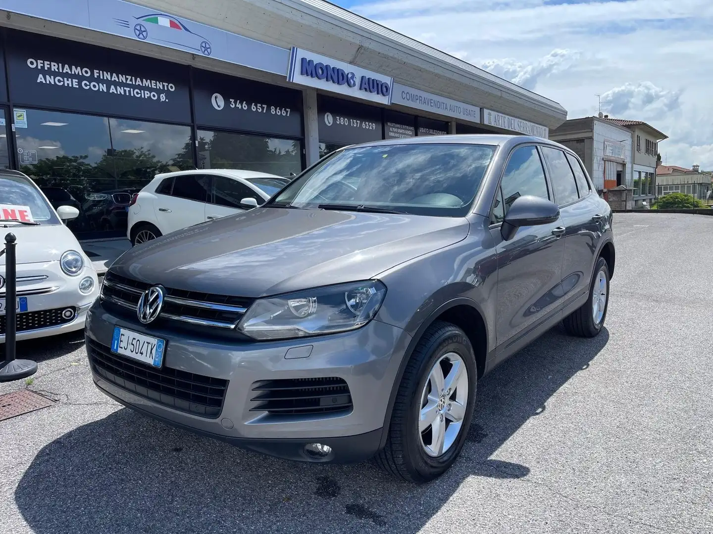 Volkswagen Touareg 3.0 V6 tdi Executive 245cv tiptronic Gris - 1