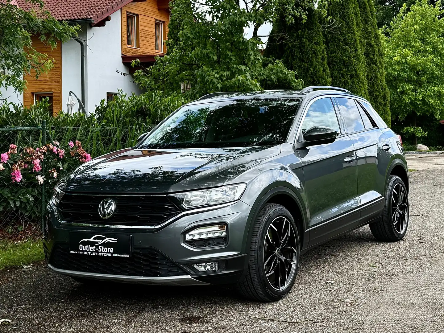 Volkswagen T-Roc Style*1.Besitz*Spur*Spiegel-Paket*LED*Top-Zustand* Grau - 1